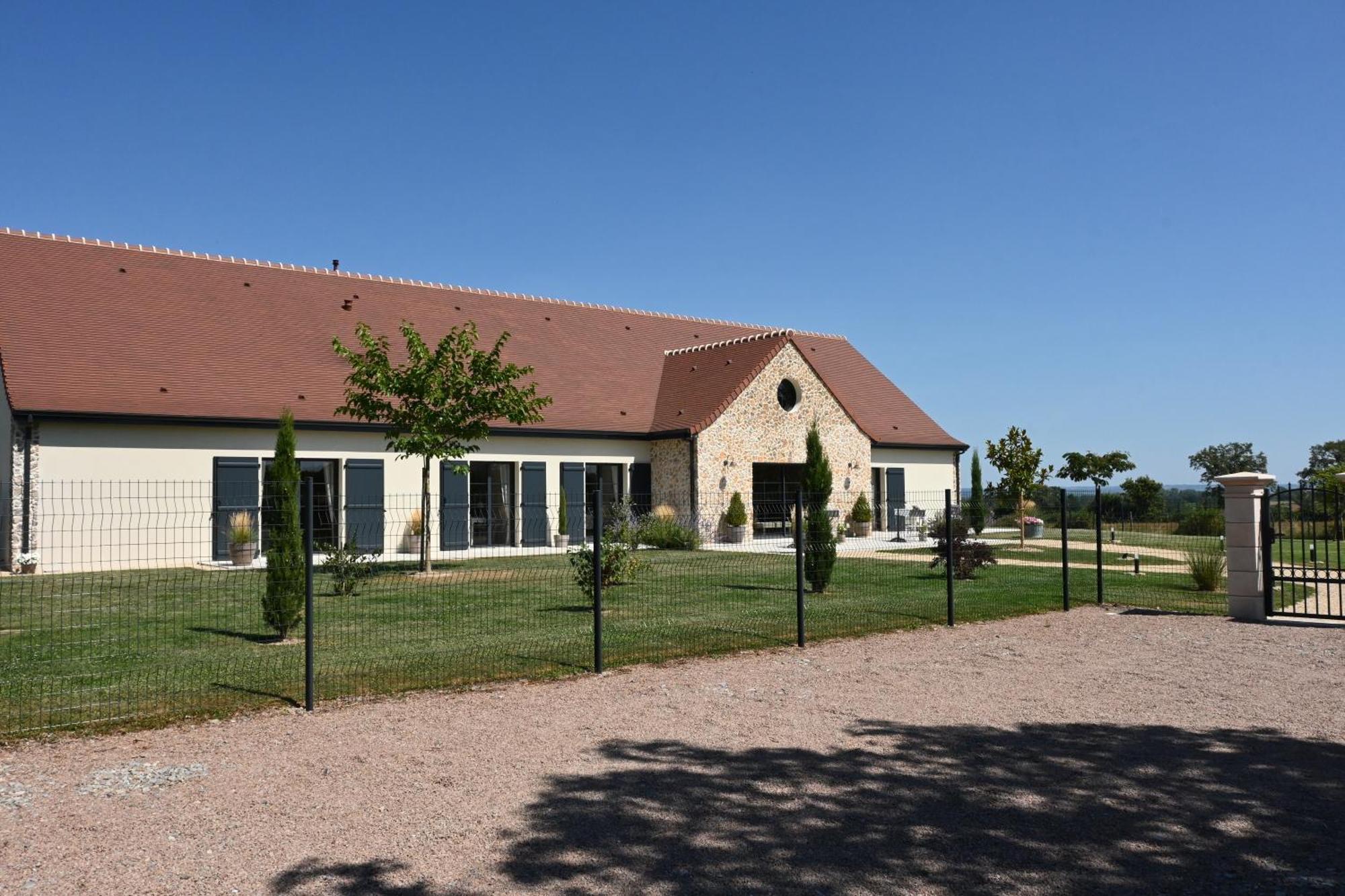 Aux 3 Forets Bizeneuille Exterior foto